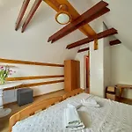Na Wzgorzu Semesteranläggning (resort) *