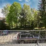 Na Wzgorzu Semesteranläggning (resort)
